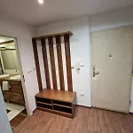 Free Parking, Old Town Cozy Near Train Station